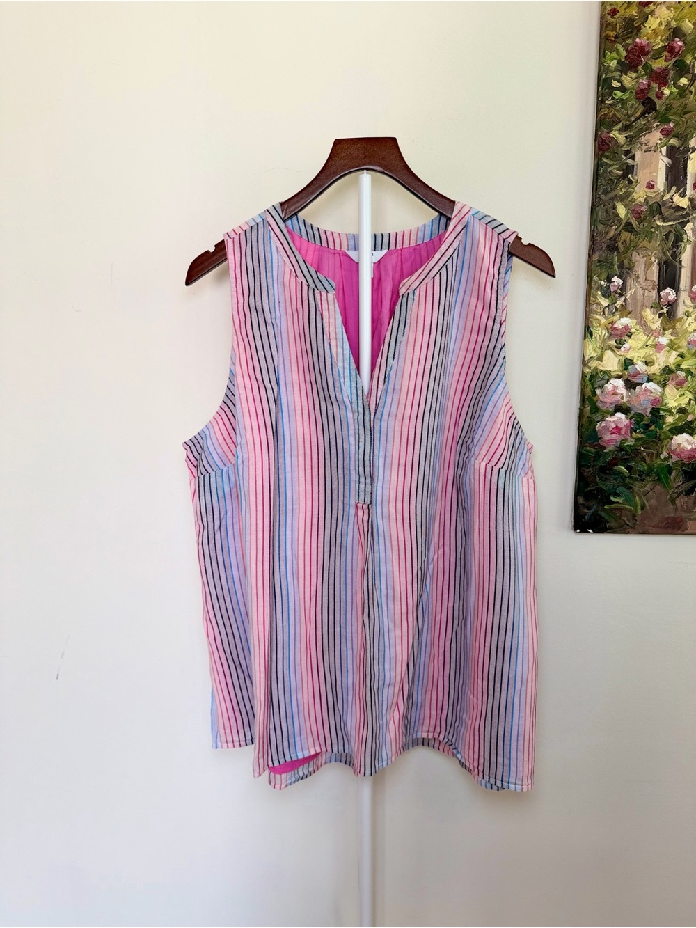 Crown & Ivy Rainbow Striped Sleeveless V-Neck Blouse 2X Cotton